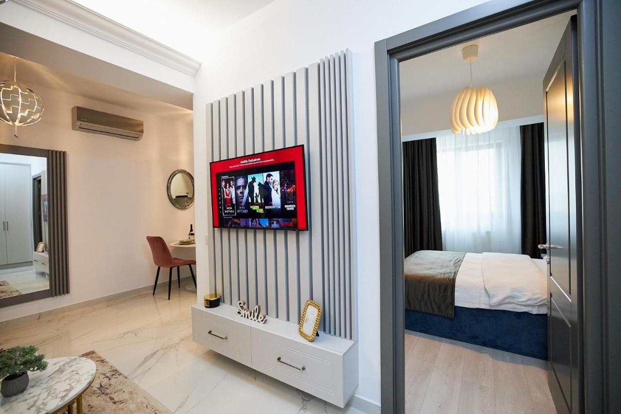 Uptown Apartments ยาช ภายนอก รูปภาพ